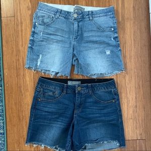 Wit&Wisdom Ab-Solution Size 6 Denim Cutoff Shorts